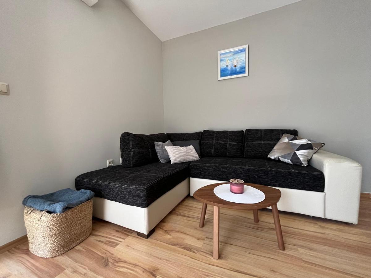 Summer Host Apartment Onegin ソゾポル エクステリア 写真